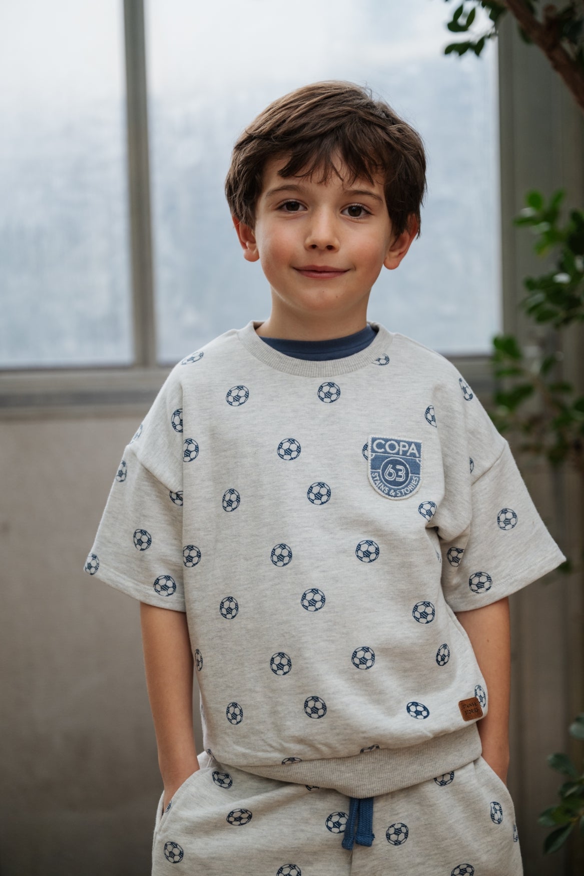 STAINS AND STORIES VOETBAL T-SHIRT