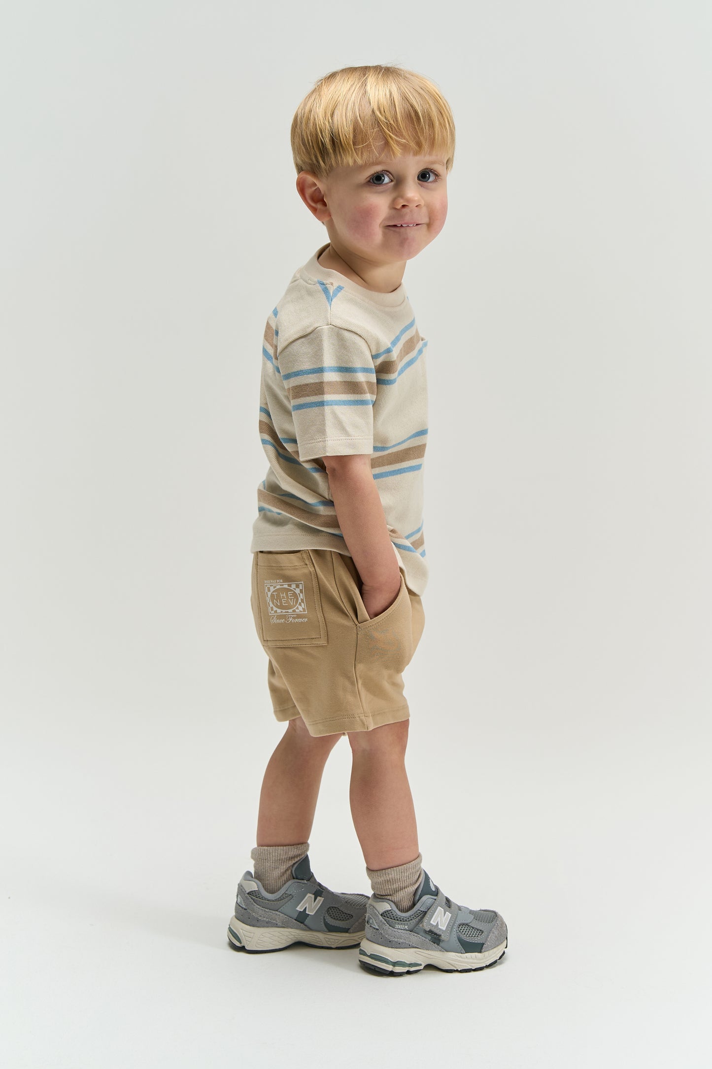 THE NEW - TITAN SHORT HUMUS