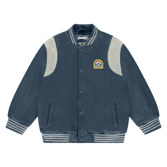 STAINS AND STORIES - WATER VARSITY JASJE