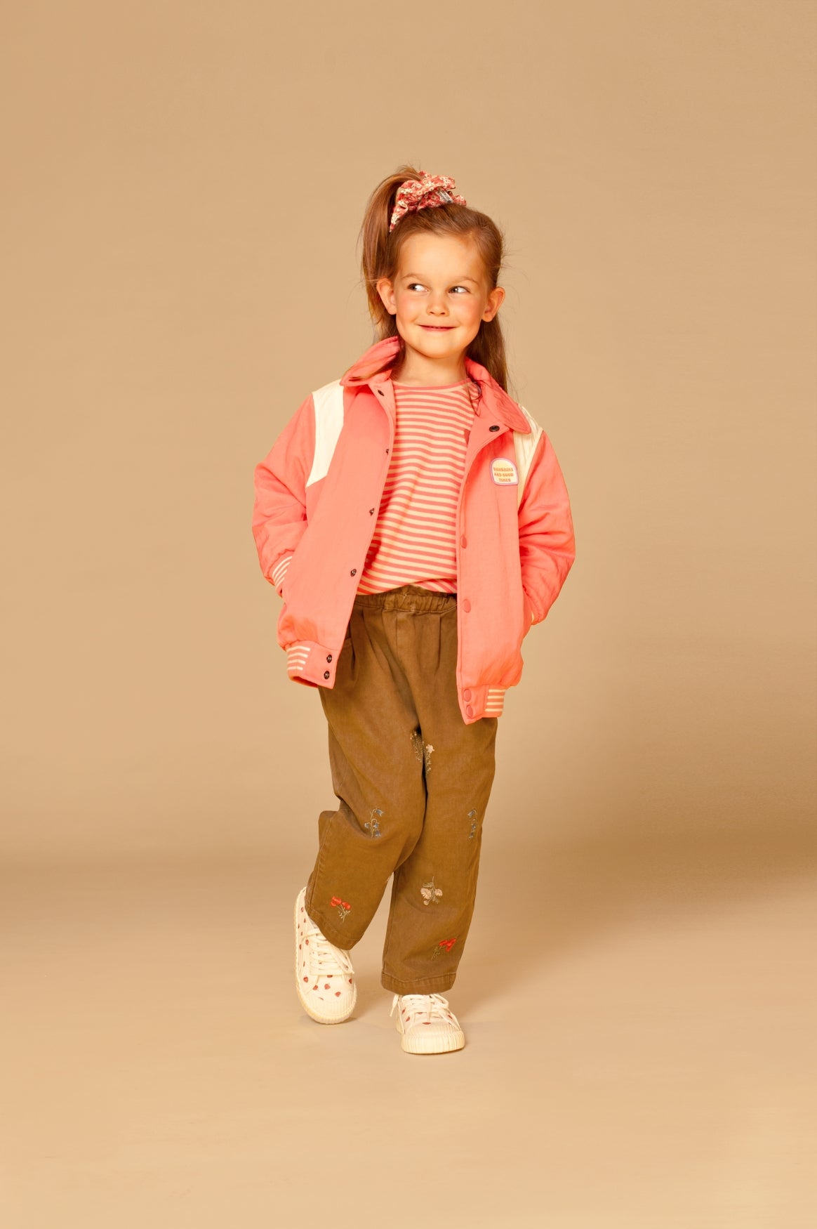 STAINS AND STORIES - ROZE VARSITY JASJE