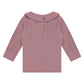 A TINY STORY - ROUGE SHIRT MET KRAAG